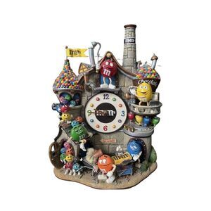 Danbury Mint M&M's 12" Collector Clock Chocolate Factory MM Candy Diorama 2005